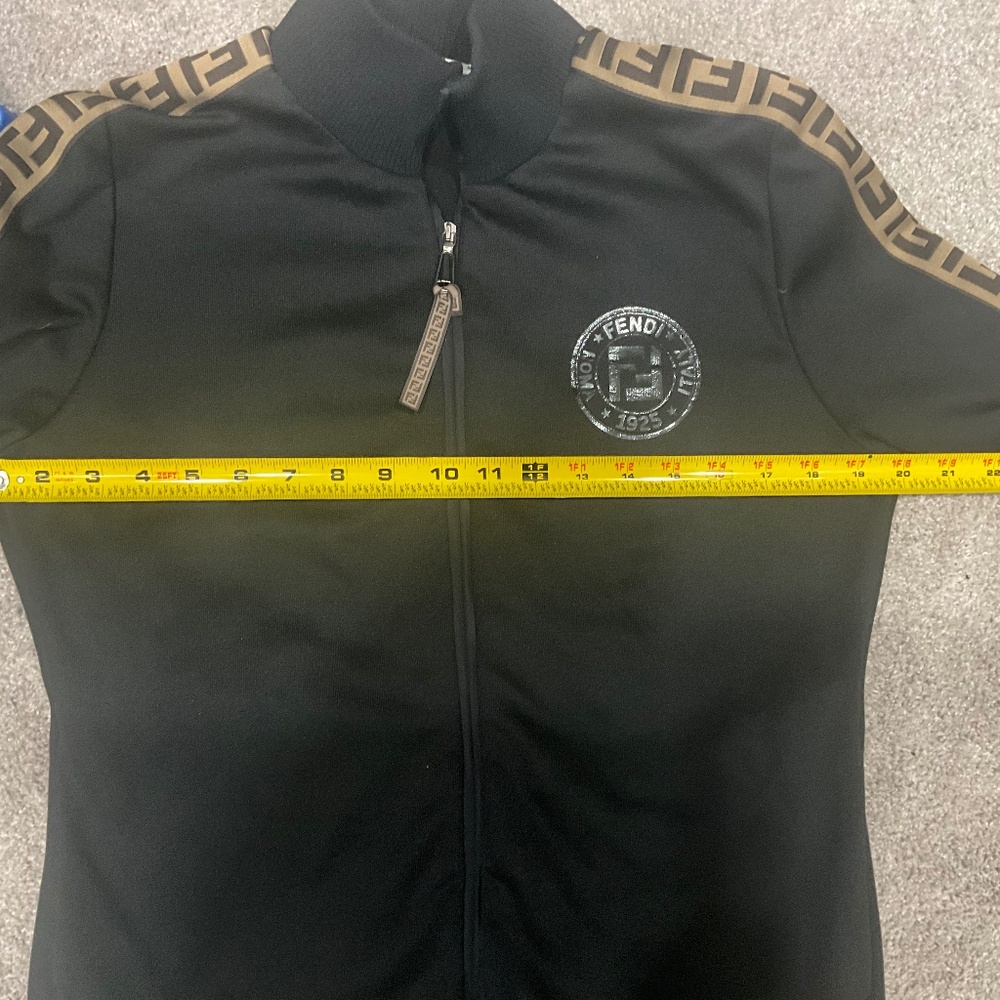 Fendi jacket - Picture 12 of 13